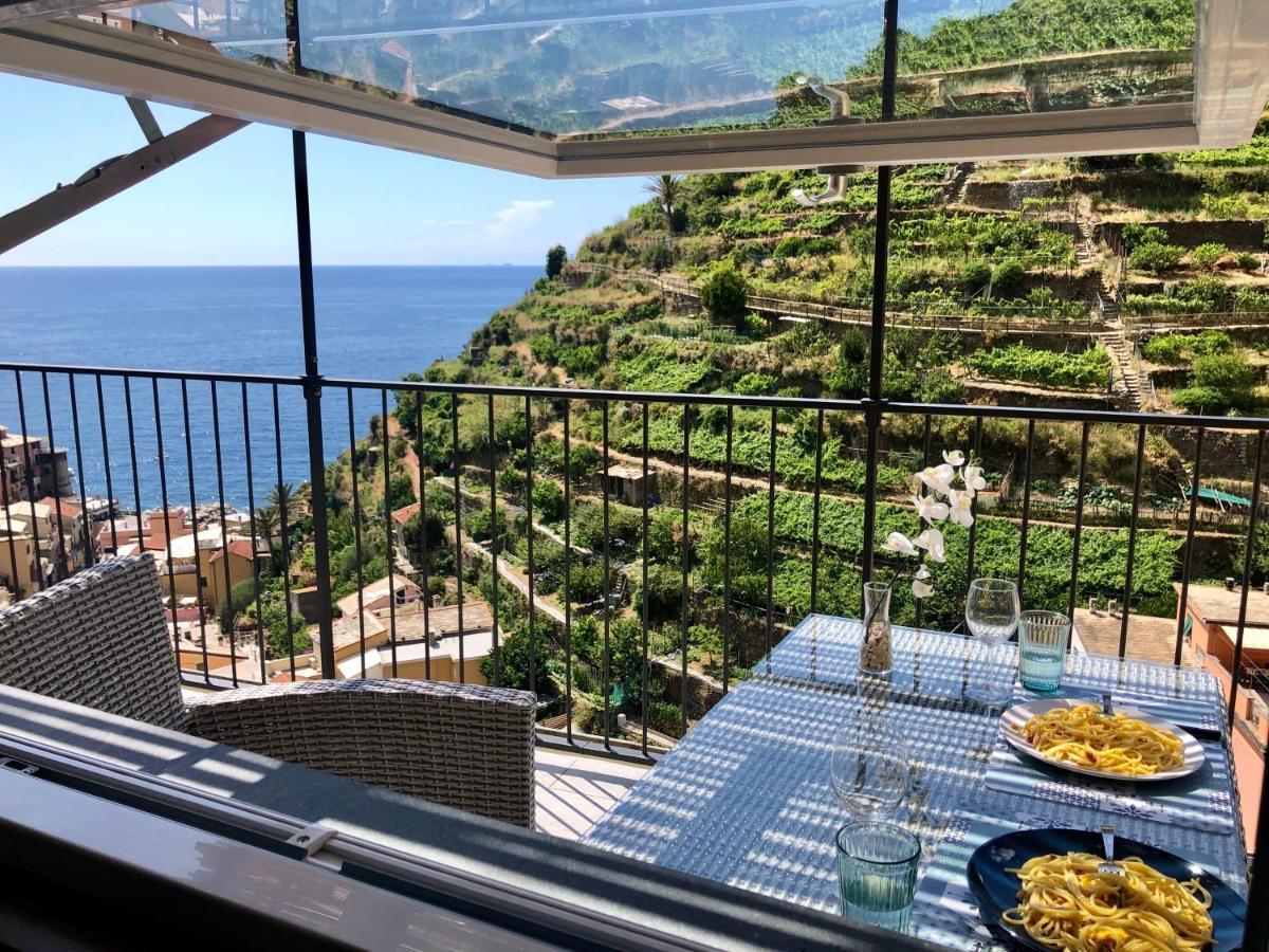 L' Attico Giallo Oro Di Giulia Manarola Dış mekan fotoğraf